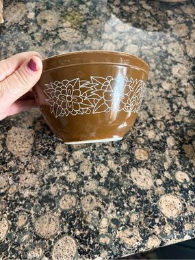 Pyrex Brown Ceramic Bowl with White Floral Band